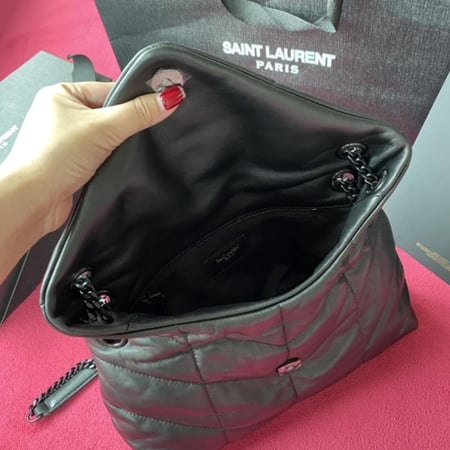 سان لوران loulou puffer مقاس 29cm