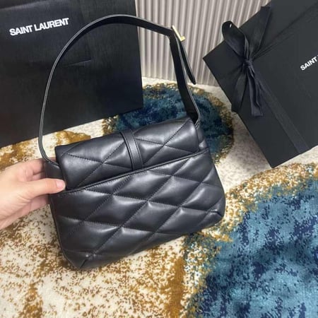 سان لوران مقاس 24cm