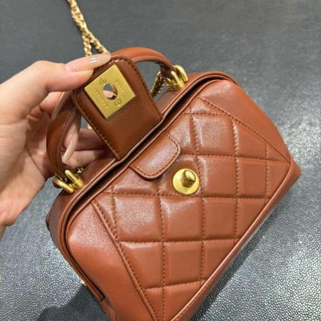 شانيل 24A مقاس 18.5cm
