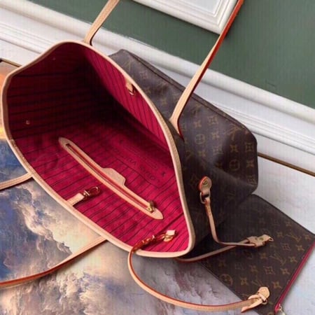 لوي فيتون NEVERFULL MM مقاس 31 سم.