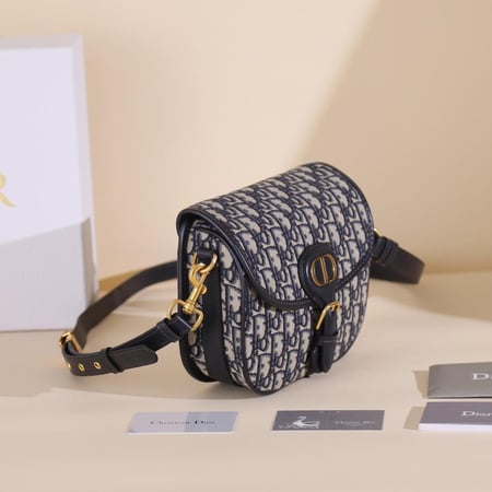 Dior 30 Montaigne Bag