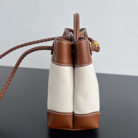 Small Bottega Andiamo