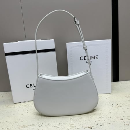 Celine- Medium Tilly Bag In Triomphe Canvas And Calfskin