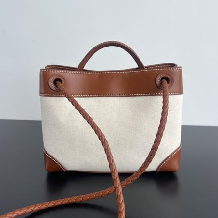 Small Bottega Andiamo