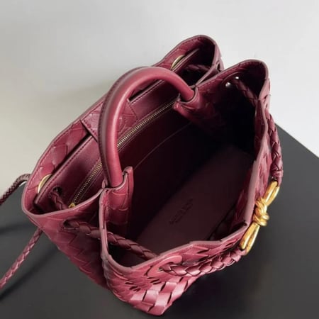 Small Bottega Andiamo