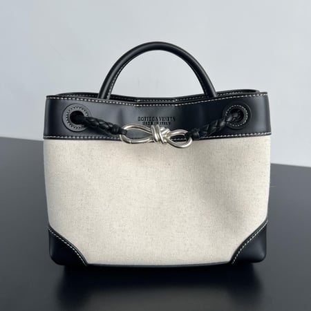 Small Bottega Andiamo