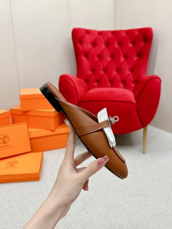 Hermés Oz mule