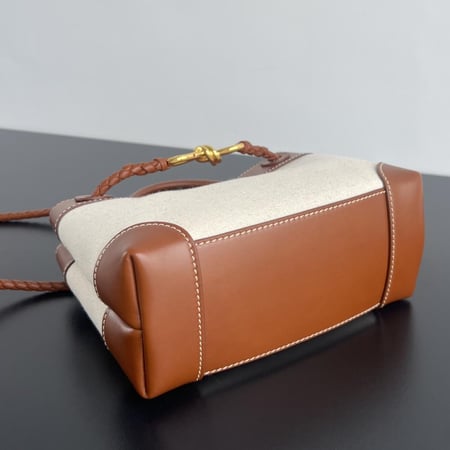 Small Bottega Andiamo