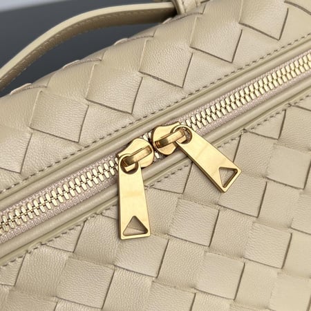 Bottega - Bang Bang Vanity Case