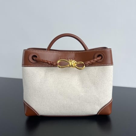 Small Bottega Andiamo