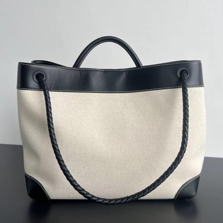 Large Bottega Andiamo