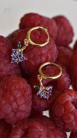 Grapes Hoops