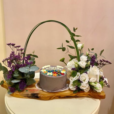 ورد وكيك لنش بوكس