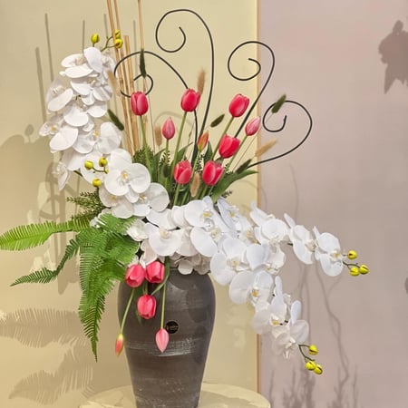 فازة ورد صناعي L17