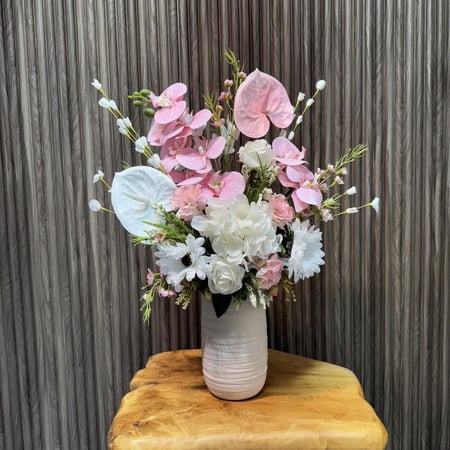 فازه ورد صناعي