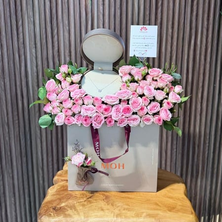 سلسال MOH مع الورد