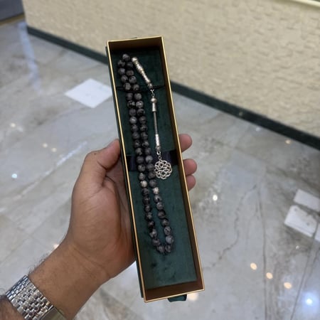 سبحه طاد مع تنسيق ورد
