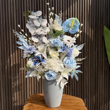 فازه ورد صناعي