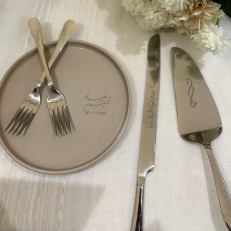 طقم قطاعة كيك ( لون فضي)