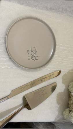 طقم قطاعة كيك ( لون فضي)