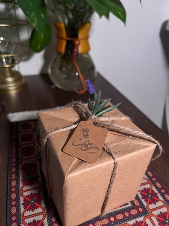 نموذج من تغليف مع تاق