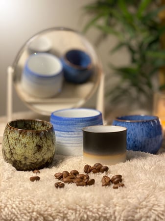 كوب قهوة ابيض بزرق (180ملم)