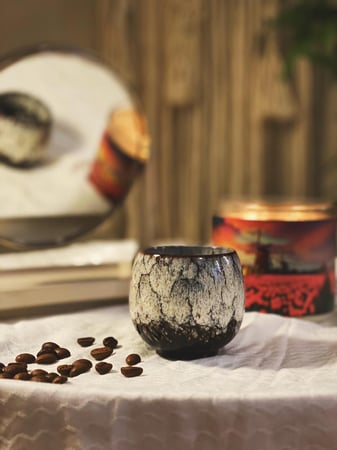 كوب قهوة بركاني ابيض صغير (110ملم)