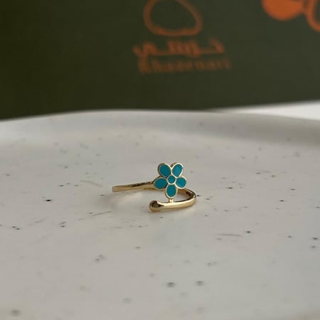 خاتم وردة الفيروز عيار 18