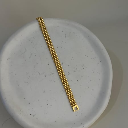 سوارة عيار 21
