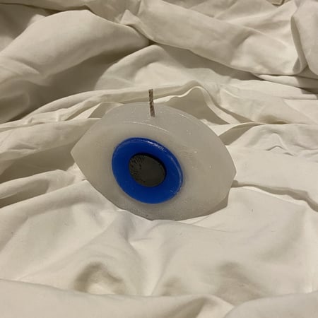 العين الزرقاء | باتشولي