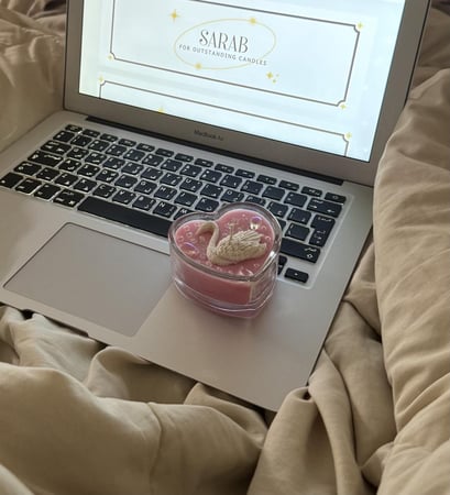 Lily swan | مسك