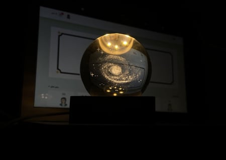 بلورة المجرة الكواكب والنجوم المضيئة