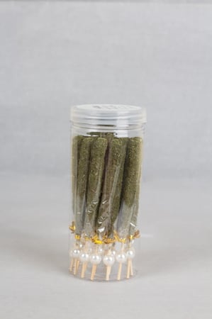 اعواد سكر بالنعناع