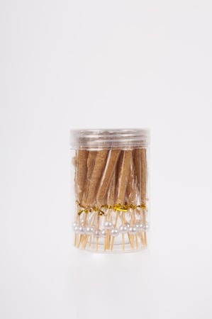 اعواد السكر للمناسبات بالزنجبيل