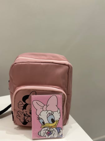 شنطة اطفال صغيرة ميني