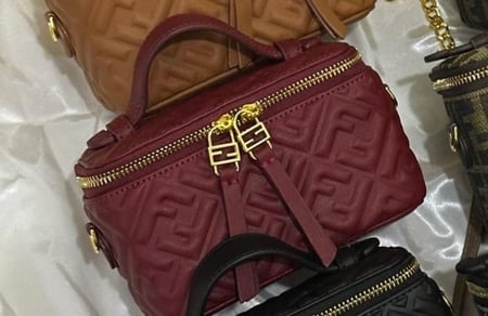 شنطه فندي فاينتى