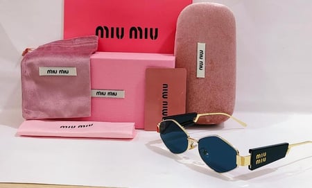 نظاره miumiu
