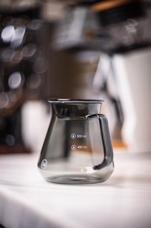 سيرفر 600ml Sip داكن