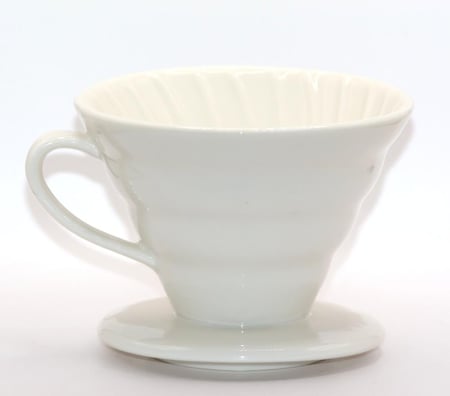 قمع V60 بمقبض 01