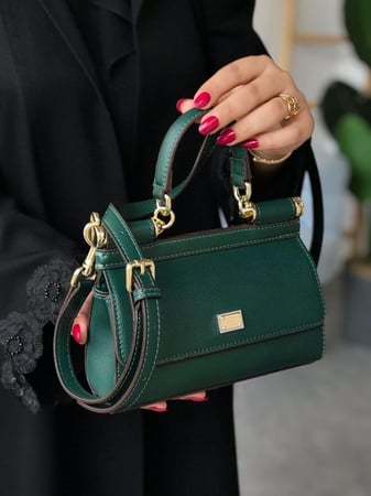 شنطة دولتشي اند غابانا مطفي