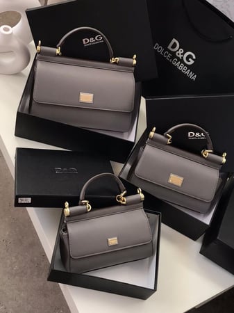 شنطة دولتشي اند غابانا مطفي