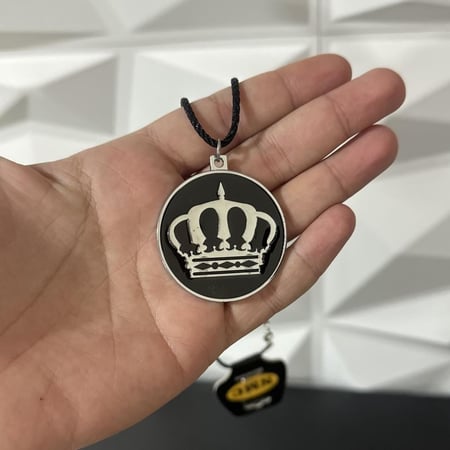 تعليقة التاج لون فضي