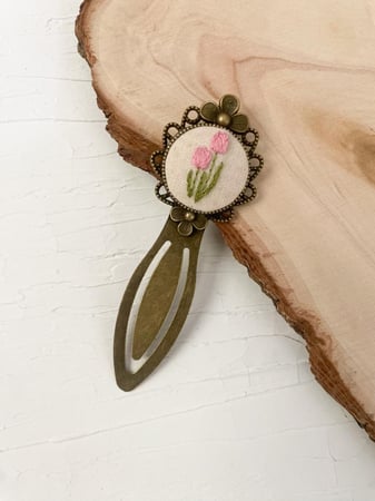 فاصل زهرة التوليب