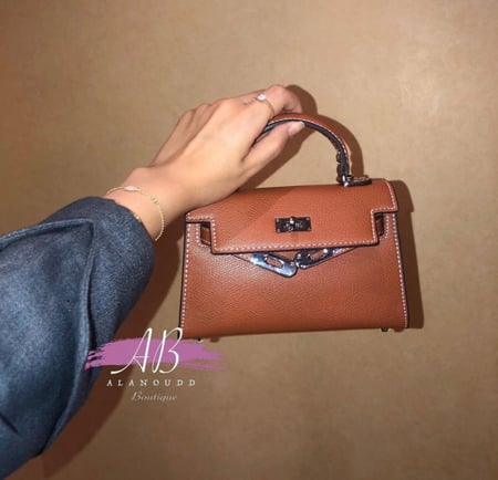 ميني باق 19سم - لون جملي