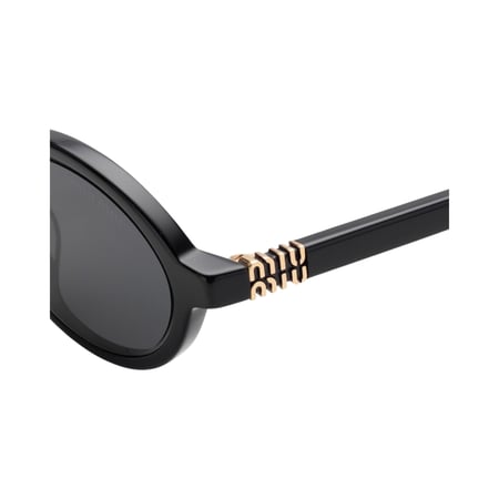 نظارة شمسية ميو ميو