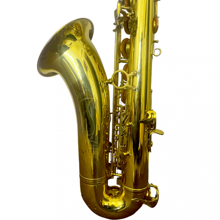 يستخدم الساكسفون في الموسيقى الكلاسيكية والجاز متجر مقام الصبا