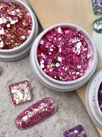 قلتر أظافر فوشي