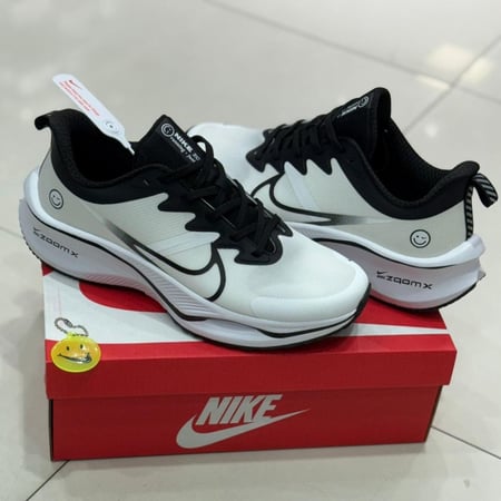 حذاء Nike Zoom Smile