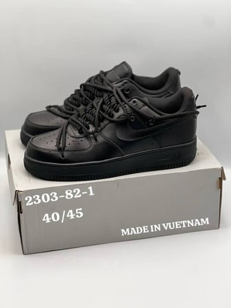 حذاء نايك فيتنامي أسود