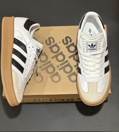 حذاء اديداس سامبا